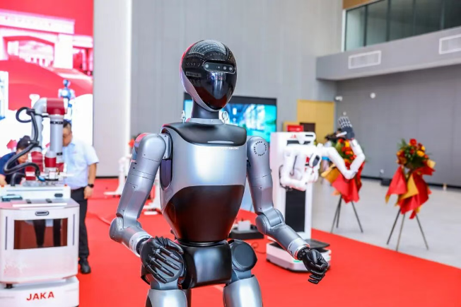 筑夢(mèng)科技積極參與中僑節卡機器人產(chǎn)教融合項目！